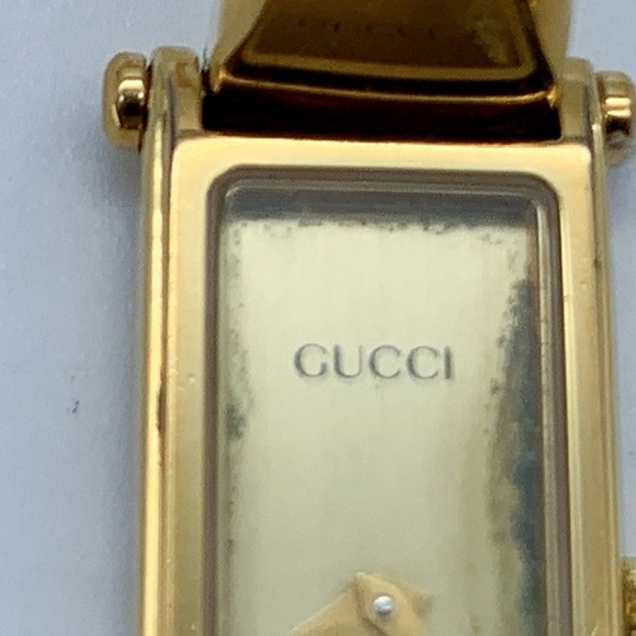 Vintage GUCCI 1500L Rectangular Bangle Gold Plated Women’s Quartz Wristwatch - Picture 10 of 10